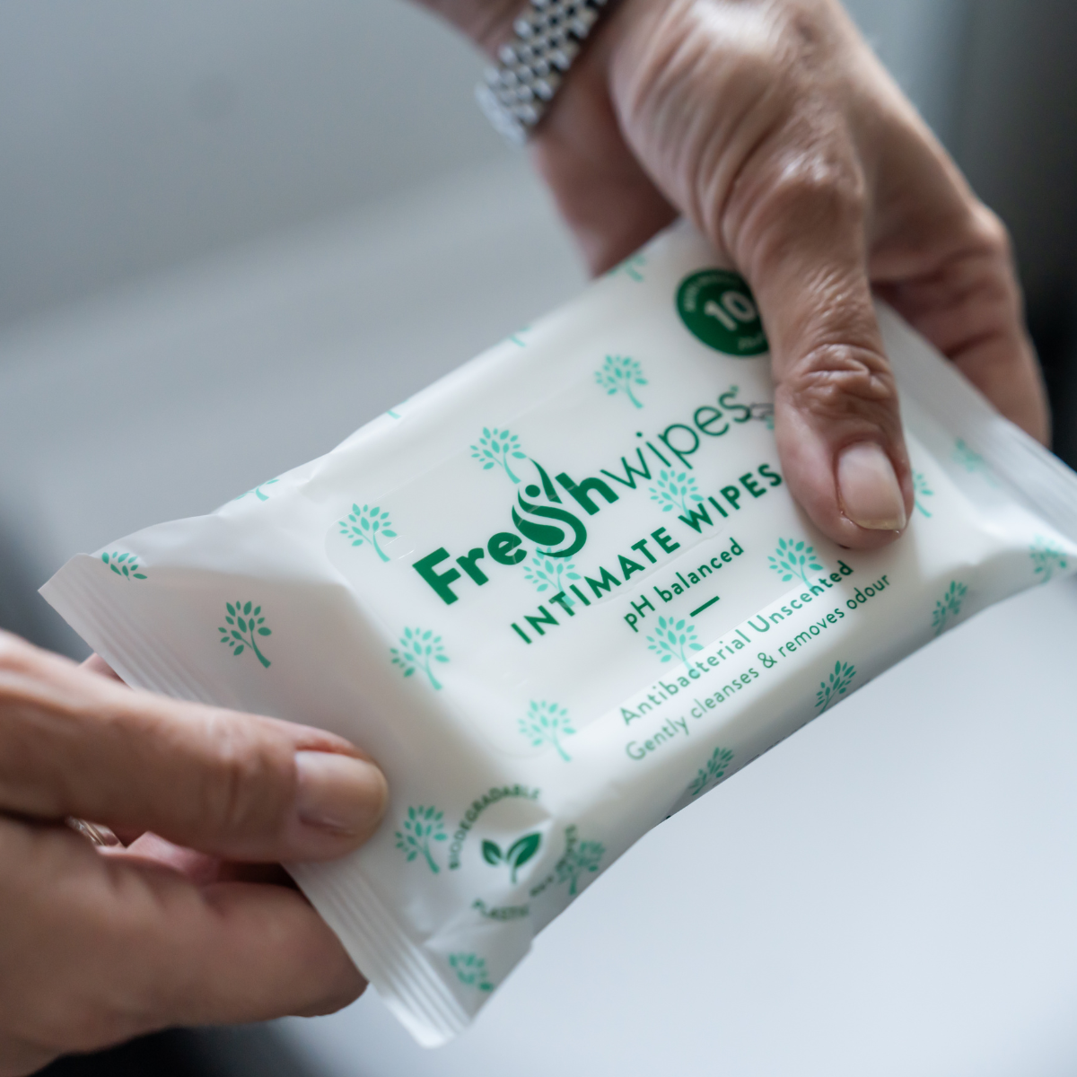 Intimate Feminine Wipes