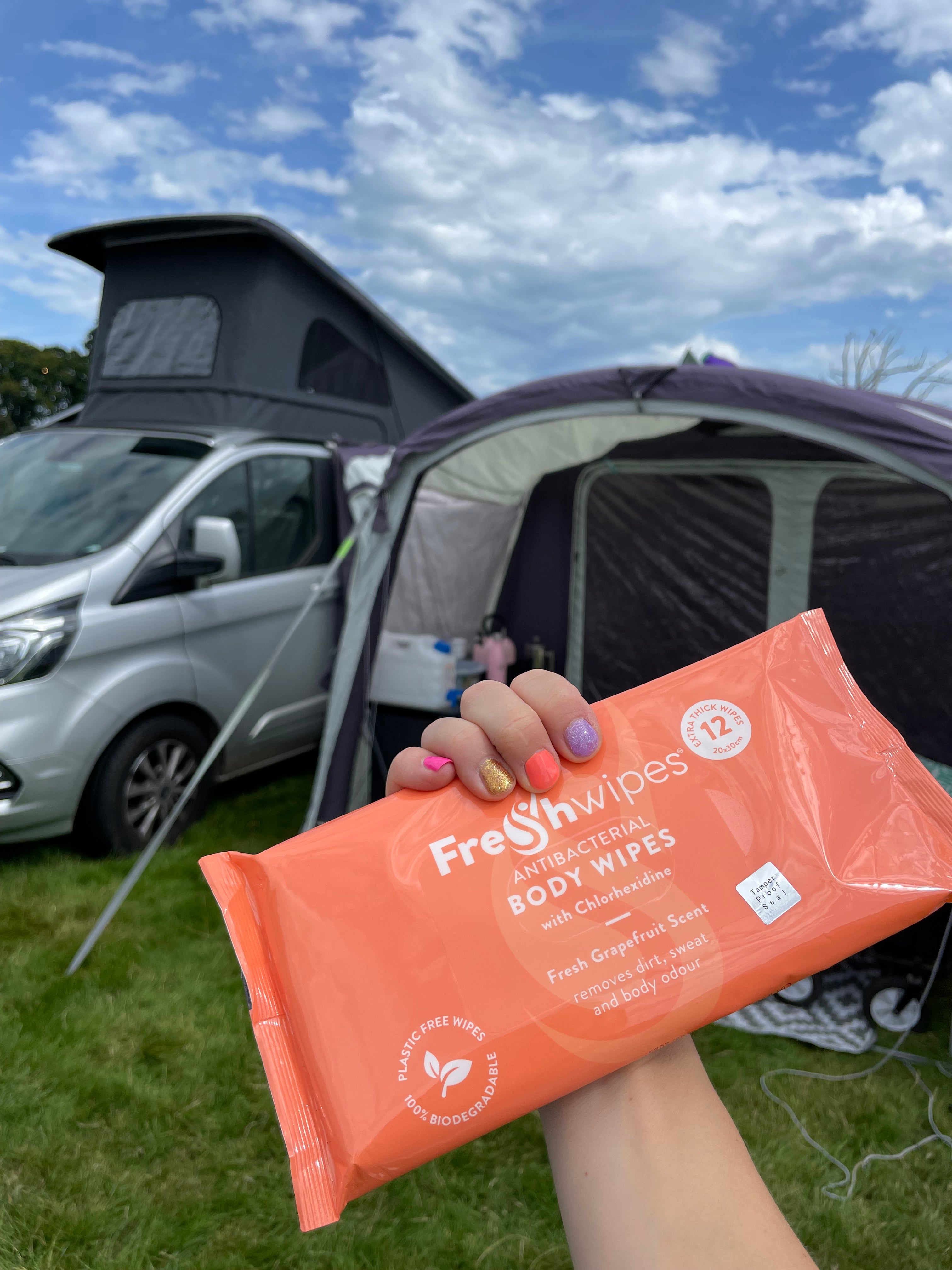 How Do I Stay Fresh at Festivals?