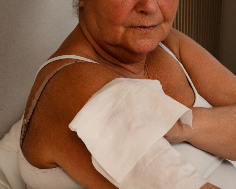 How to Stay Fresh When You Can’t Shower: Real-Life Hygiene Hacks